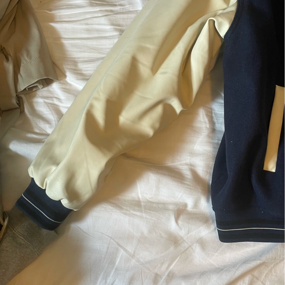 Varsity jacket - Picture 2 of 3